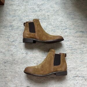 NEW Born Laney Chelsea Ankle Boots Rust Distressed Brown Suede Western Boho 9